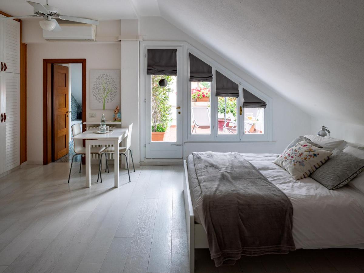 Casa Di Anna Διαμέρισμα Πέζαρο Εξωτερικό φωτογραφία