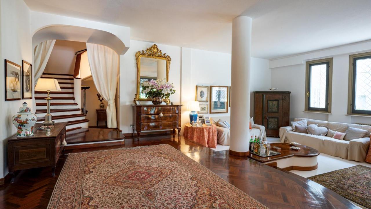 Casa Di Anna Διαμέρισμα Πέζαρο Εξωτερικό φωτογραφία